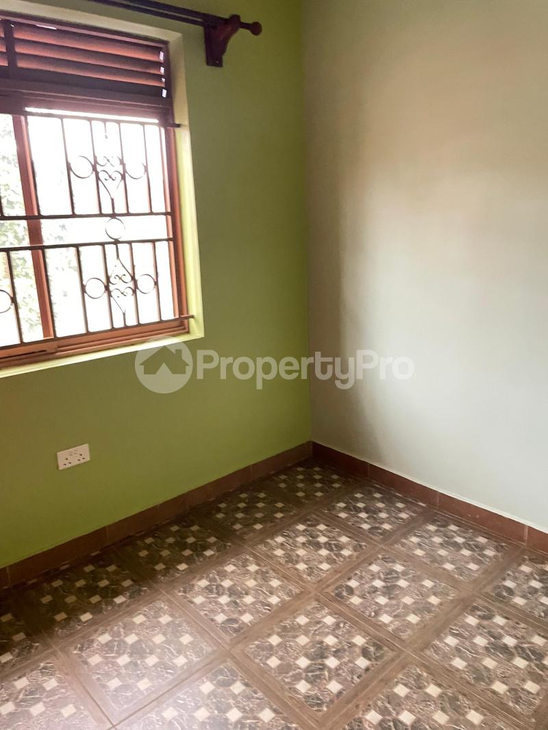 3 bedroom Apartment Block Apartment for rent Kumunana lutete after Kubuzi gayaza road  Gayaza Wakiso Central - 2