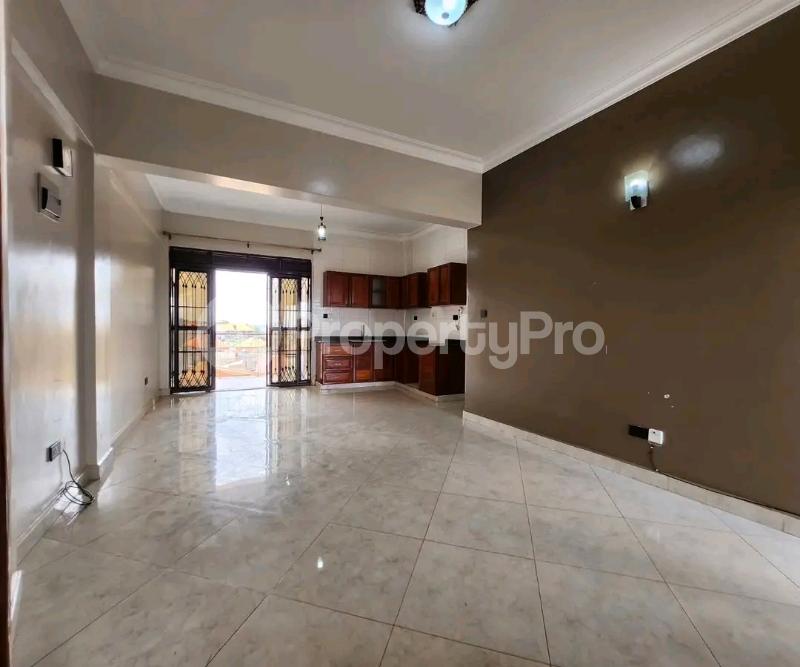 3 bedroom Apartment Block Apartment for rent Kungu kulabilo  Bulambiro Kampala Central - 7