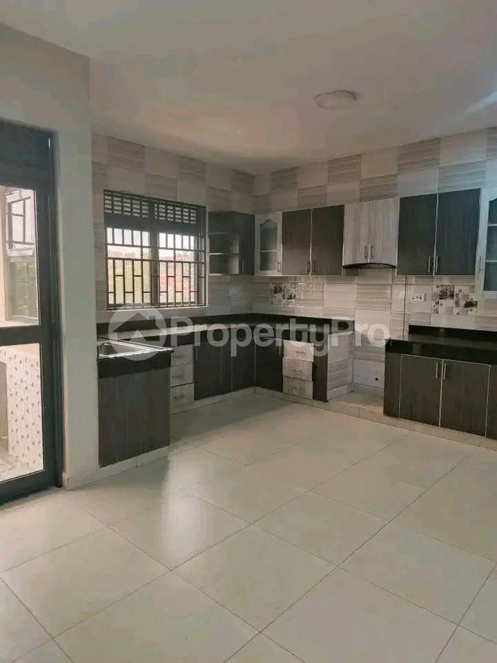 3 bedroom Apartment Block Apartment for rent Kisasi bukoto road  Kisaasi Kampala Central - 5