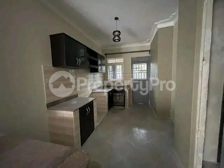 3 bedroom Bungalow Apartment for rent Kitetika off Gayaza road  Gayaza Wakiso Central - 2