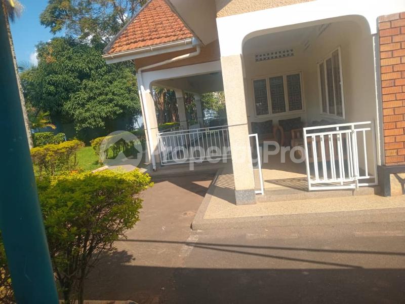 2 bedroom Bungalow Apartment for rent Kololo air strip road Kampala Central Kampala Central - 0