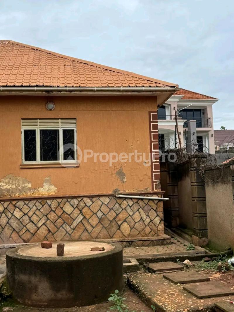 3 bedroom Villa for sale Kyanja kumgu Kira Wakiso Central - 3