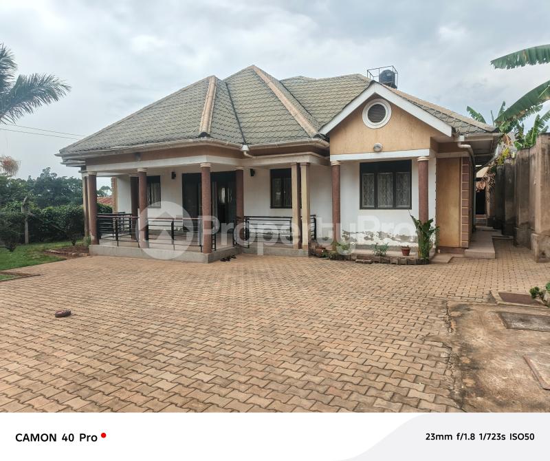 3 bedroom Bungalow Apartment for rent Gayaza road  Gayaza Wakiso Central - 4