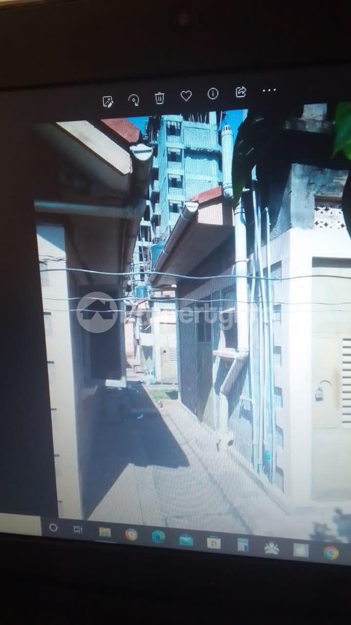3 bedroom Bungalow Apartment for rent Kiwatule road  Kigowa Kampala Central - 1