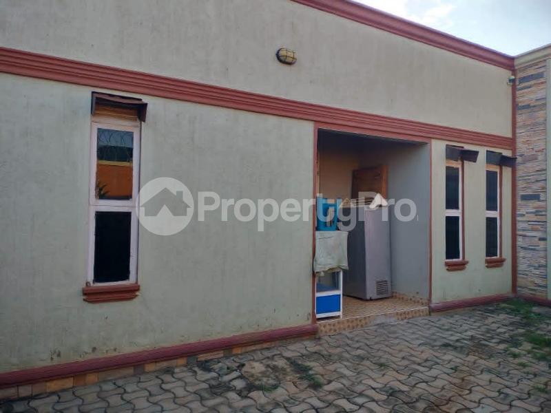 2 bedroom Bungalow Apartment for sale Kira nakwero  Kira Wakiso Central - 6