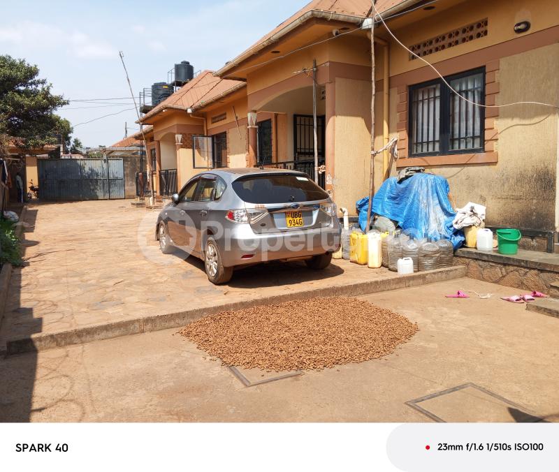 2 bedroom Apartment Block Apartment for sale Bweyogerere kiwanga  Kira Wakiso Central - 7