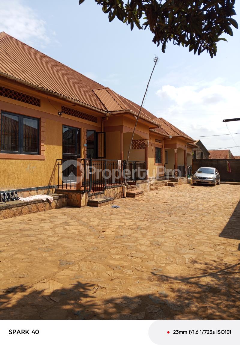 2 bedroom Apartment Block Apartment for sale Bweyogerere kiwanga  Kira Wakiso Central - 3