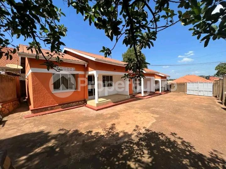 2 bedroom Apartment for sale Najjera Road  Kampala Central - 1
