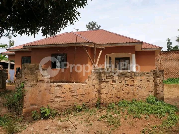 3 bedroom Bungalow Apartment for sale Namugongo road  Wakiso Central - 2