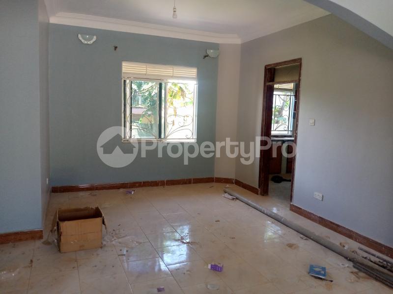 3 bedroom Bungalow Apartment for rent sonde jjogo Mukono Central - 6