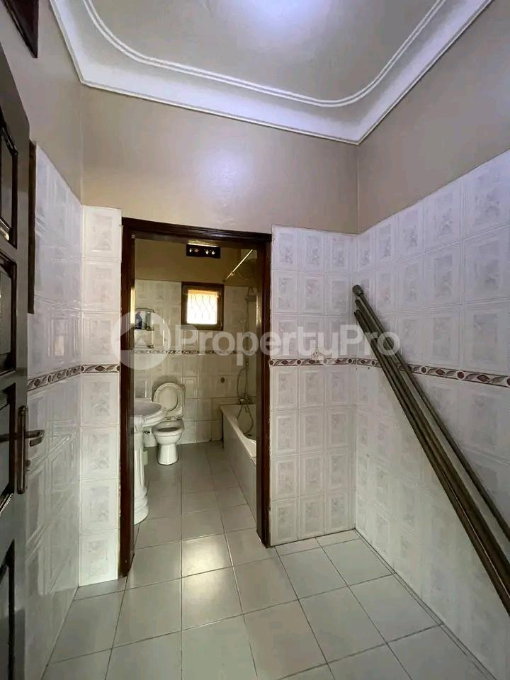 3 bedroom Bungalow Apartment for rent Kisaasi  Kampala Central Kampala Central - 5