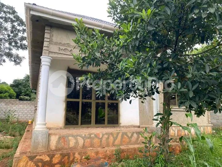 2 bedroom Bungalow Apartment for sale Mukono nyenje  Kampala Central Kampala Central - 5