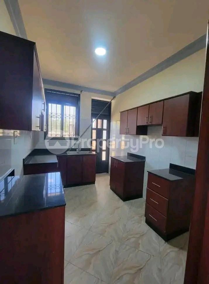 3 bedroom Apartment Block Apartment for rent Kyanja kungu  Kampala Central Kampala Central - 6