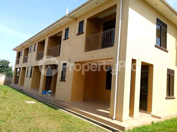 3 bedroom Apartment Block Apartment for rent nsasa road Kira Wakiso Central - 18