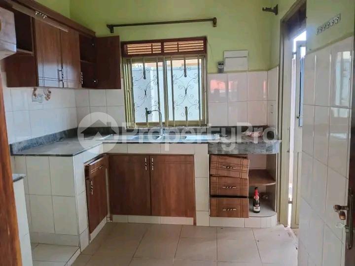 3 bedroom Bungalow Apartment for rent Kira road  Kampala Central Kampala Central - 10