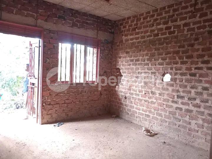 2 bedroom Bungalow Apartment for sale Kyaliwajjala  Kampala Central Kampala Central - 4