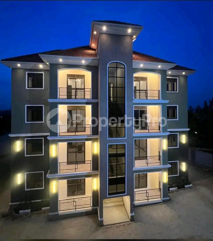 4 bedroom Apartment Block Apartment for sale Kitende road  Kampala Central Kampala Central - 4