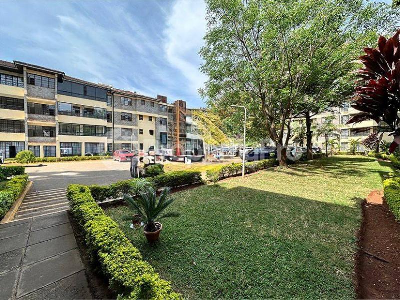 4 bedroom Flat&Apartment for sale Westlands Nairobi
