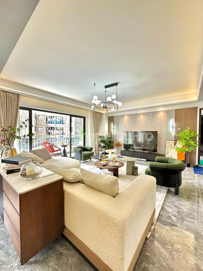 4 bedroom Flat&Apartment for sale Lavington Nairobi