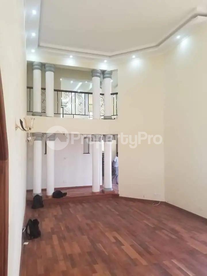 4 bedroom Flat&Apartment for sale Lavington Nairobi