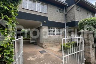 4 bedroom Flat&Apartment for rent Kilimani Nairobi