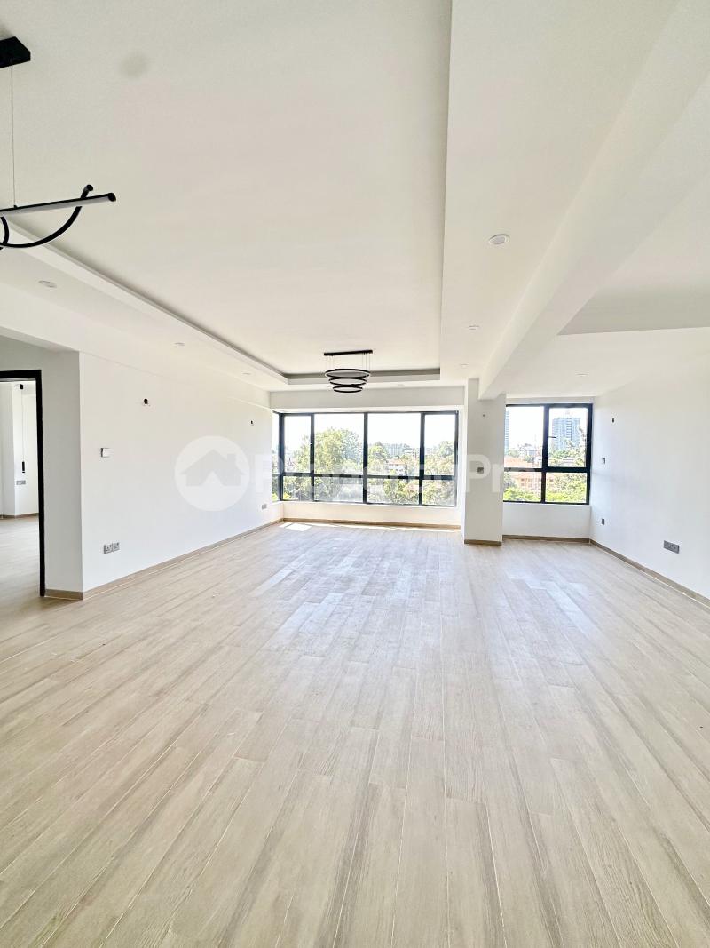 4 bedroom Flat&Apartment for sale Westlands Nairobi