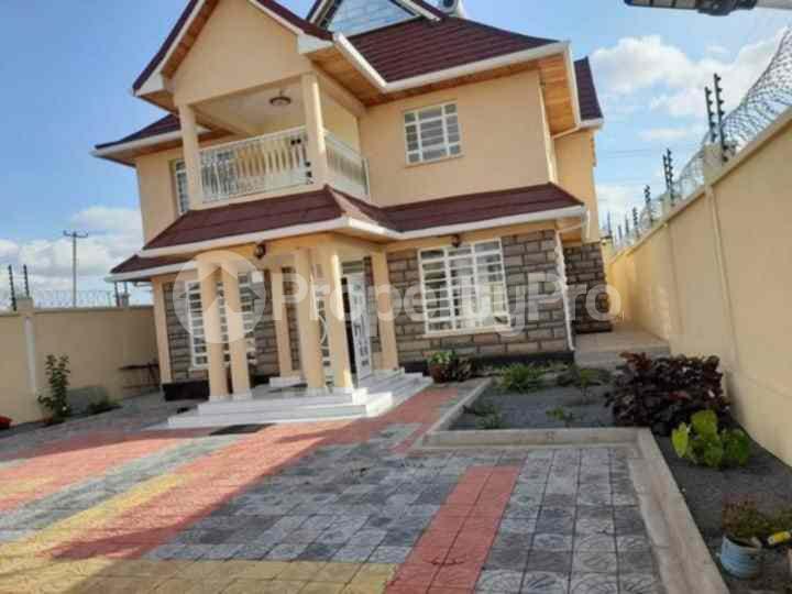 4 bedroom Townhouse for sale Syokimau Nairobi