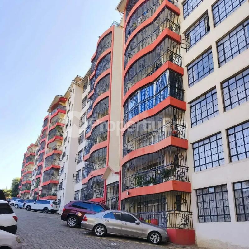 4 bedroom Flat&Apartment for rent Lavington Nairobi