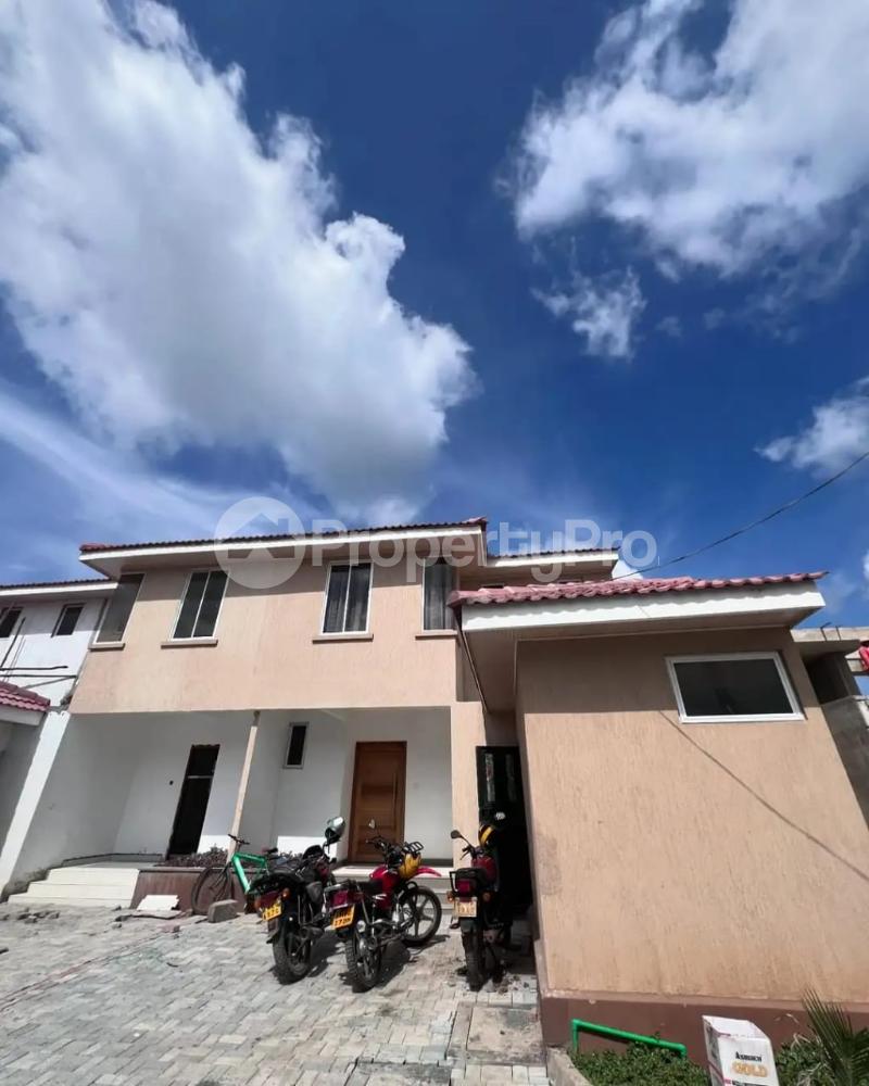 4 bedroom Townhouse for sale Ongata Rongai Nairobi Central Nairobi