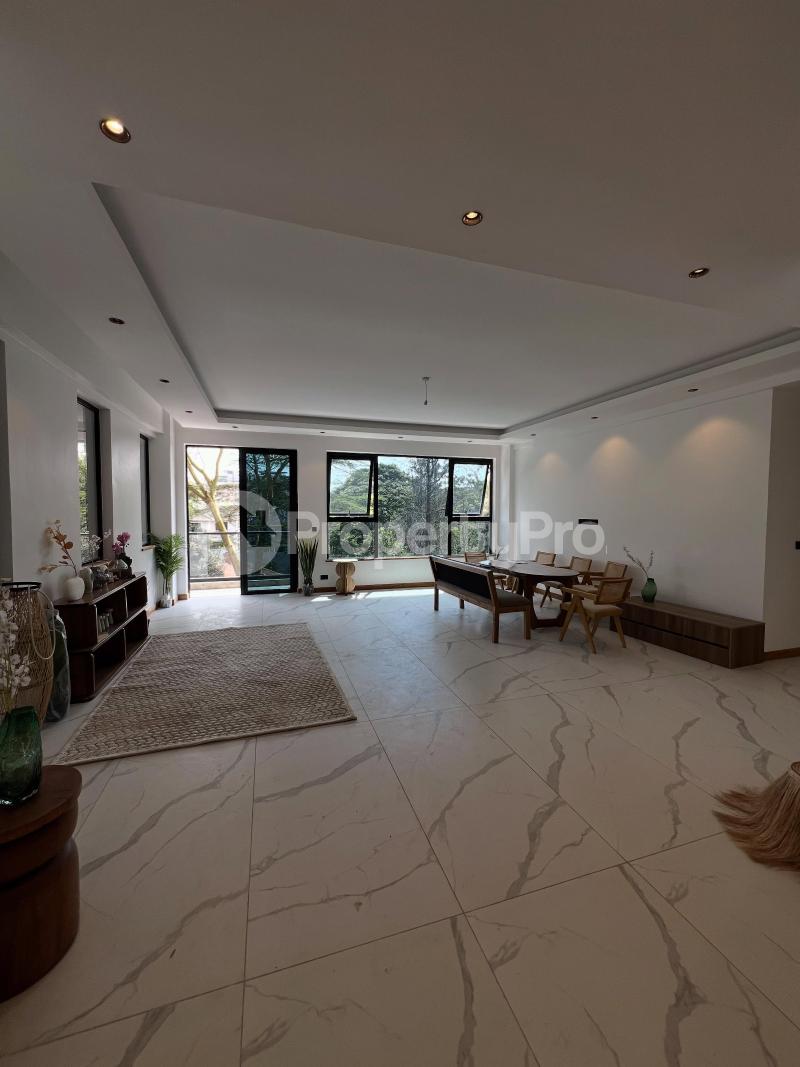 4 bedroom Flat&Apartment for sale Westlands Nairobi