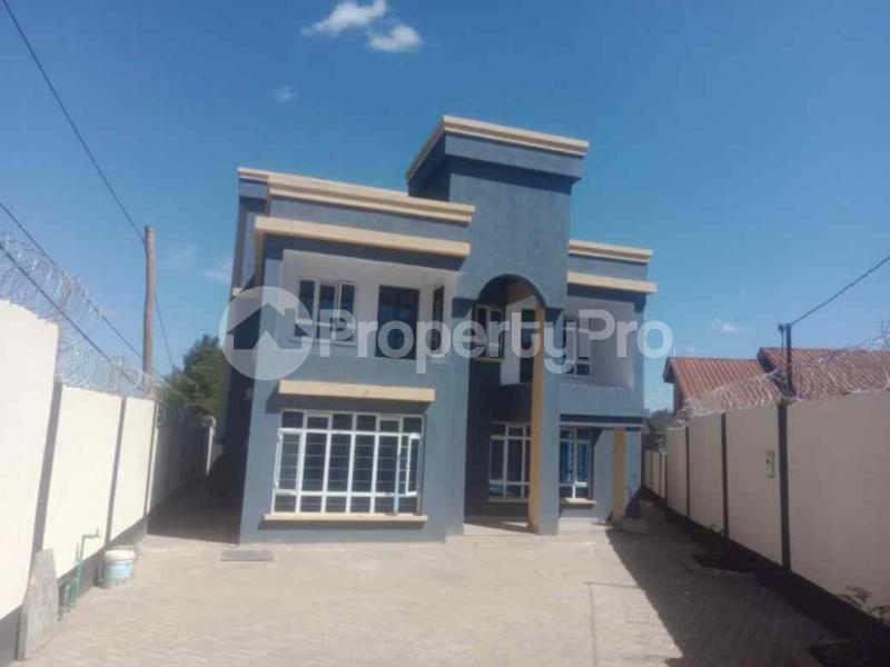 4 bedroom Flat&Apartment for sale Membley Ruiru