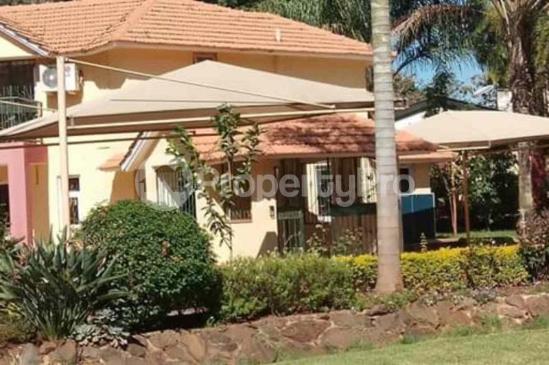 4 bedroom Flat&Apartment for sale Runda Nairobi