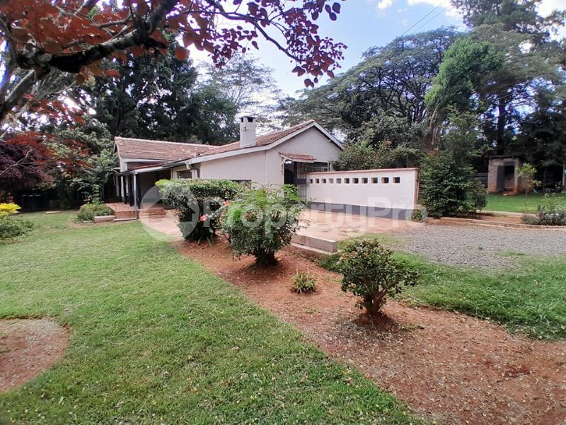 4 bedroom Bungalow Houses for rent Karen Nairobi