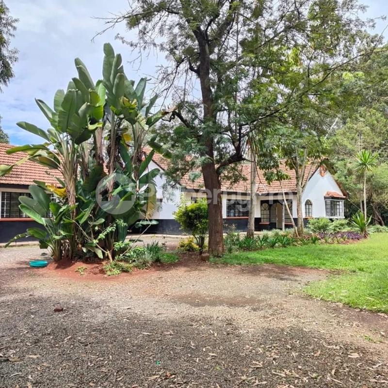 4 bedroom Bungalow Houses for rent Karen Nairobi