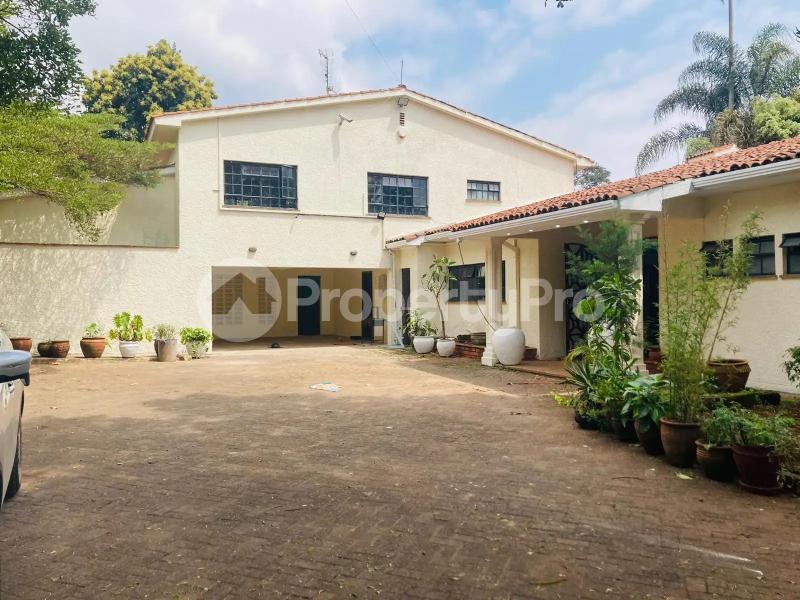 4 bedroom Bungalow Houses for rent Loresho Nairobi