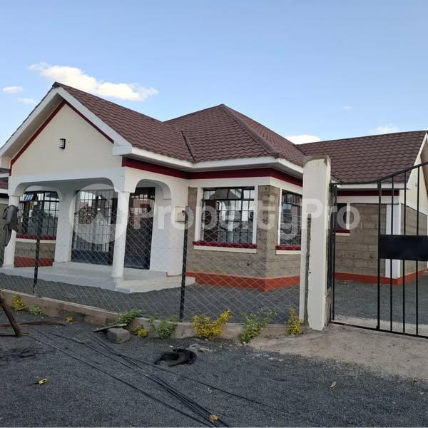 4 bedroom Bungalow Houses for sale ATHI RIVER Kisaju Kitengela
