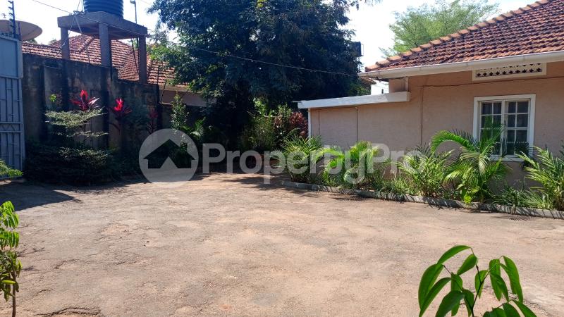 4 bedroom Villa for rent Magdalene Nanjala Rd. Bunga Munyonyo Kampala Central - 19