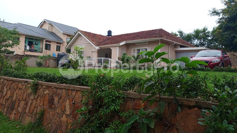 4 bedroom Villa for rent Magdalene Nanjala Rd. Bunga Munyonyo Kampala Central - 26