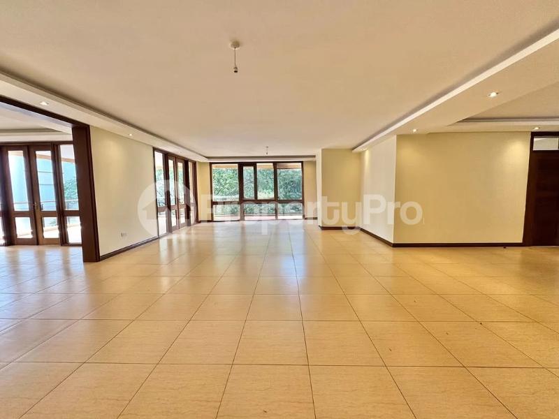 4 bedroom Flat&Apartment for rent Riverside Nairobi