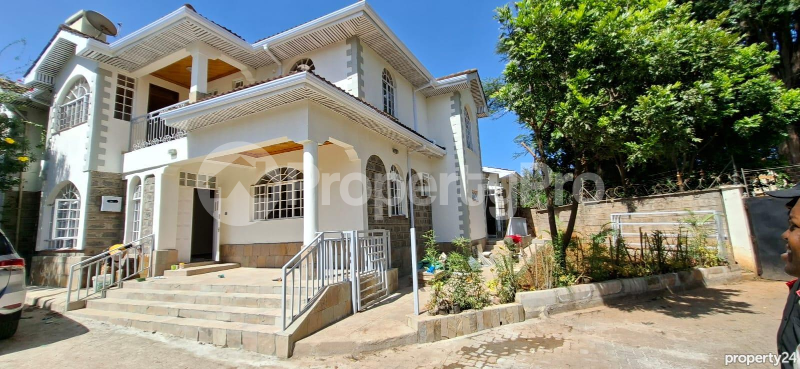 Townhouse for rent Lavington Nairobi