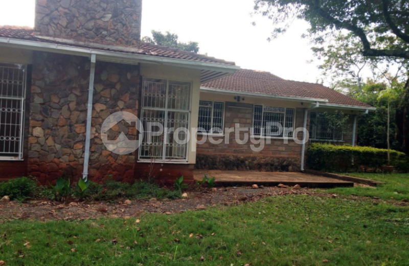 4 bedroom Houses for rent Accacia Drive, Runda Westlands Nairobi