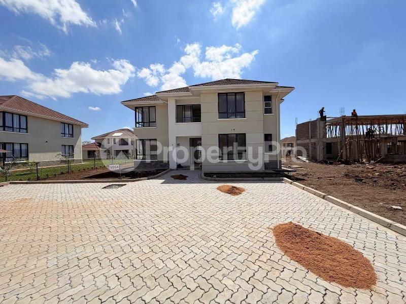 4 bedroom Townhouse for sale Thika road  Clay City Nairobi