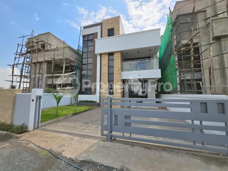 4 bedroom Houses for sale Kamakis Ruiru