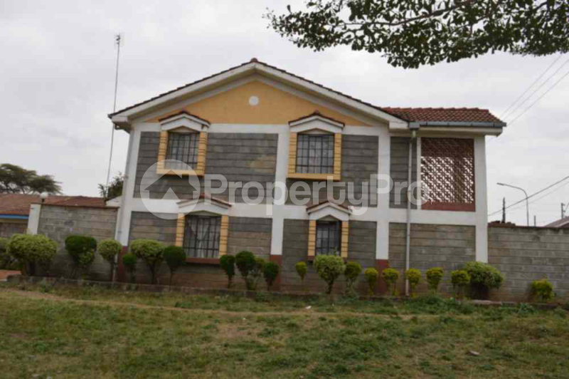 4 bedroom Houses for sale Komarock Nairobi