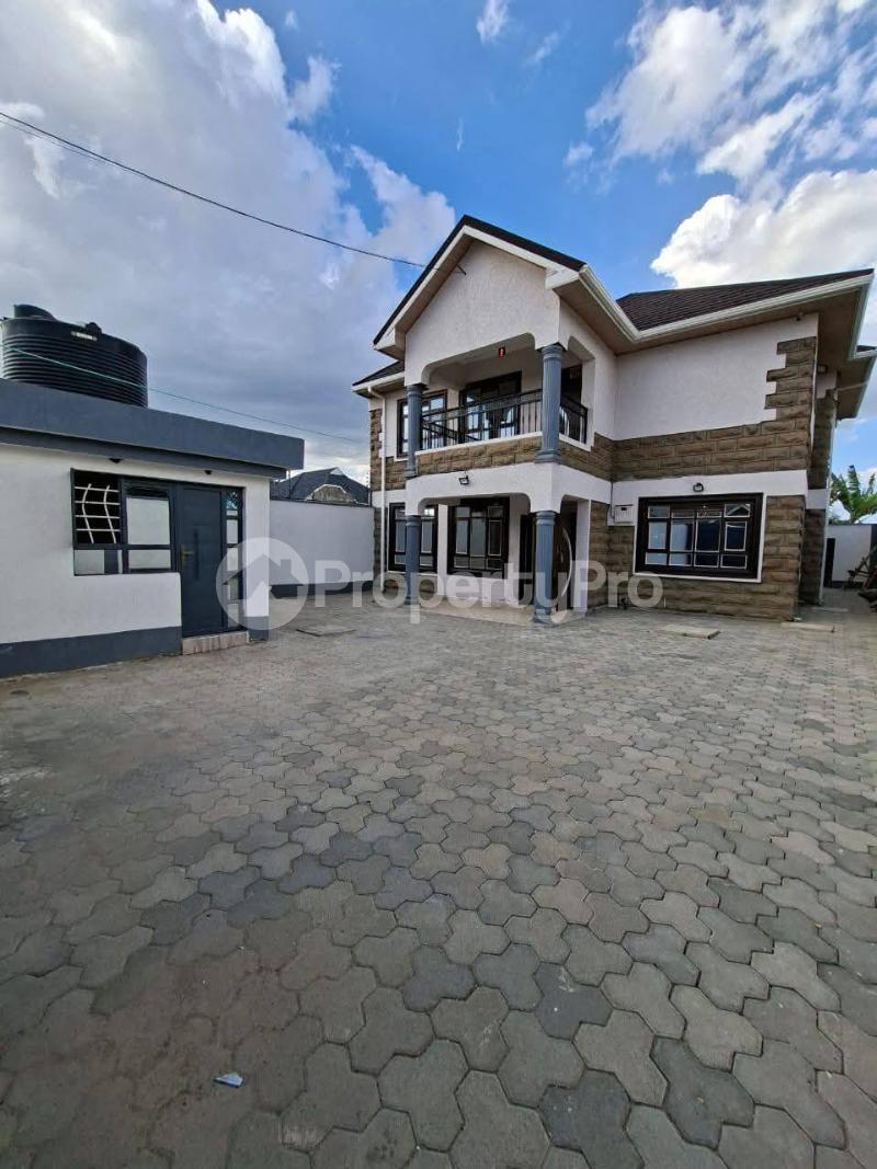 4 bedroom Houses for rent ATHI RIVER Kisaju Kitengela