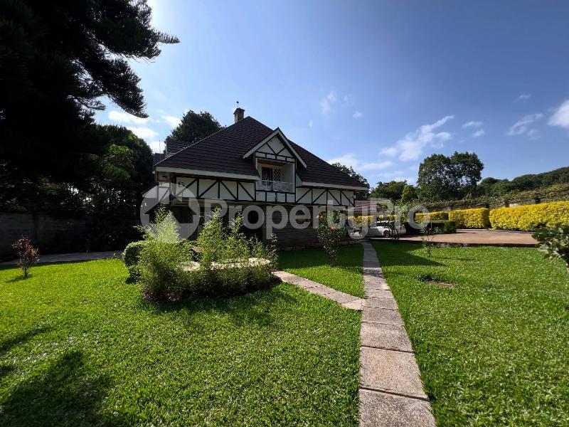 4 bedroom Houses for rent Runda Nairobi