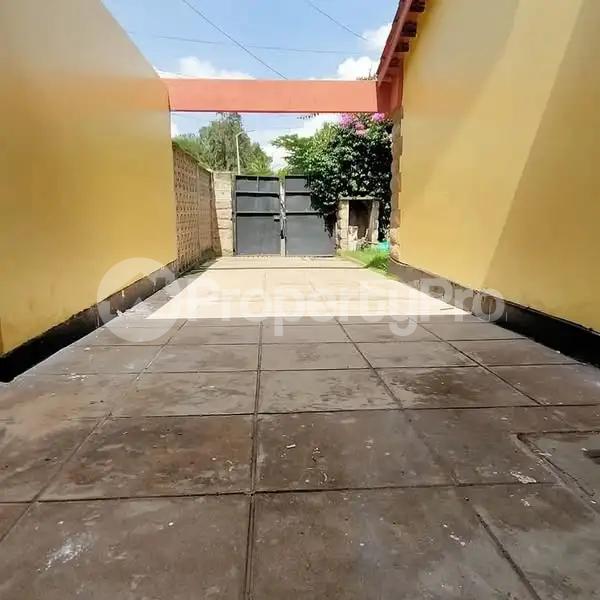 4 bedroom Townhouses Houses for rent NGUMO ESTATE Ngong Rd Nairobi