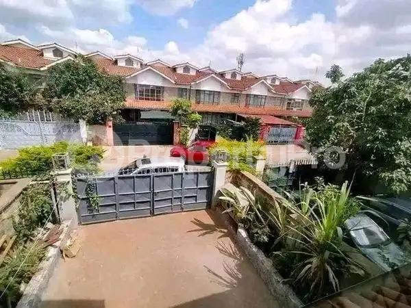 4 bedroom Townhouses Houses for rent Langata Nairobi