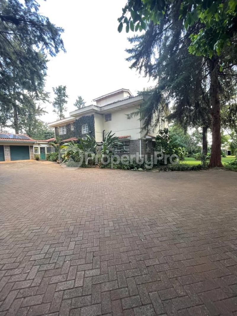 4 bedroom Flat&Apartment for sale Runda Nairobi