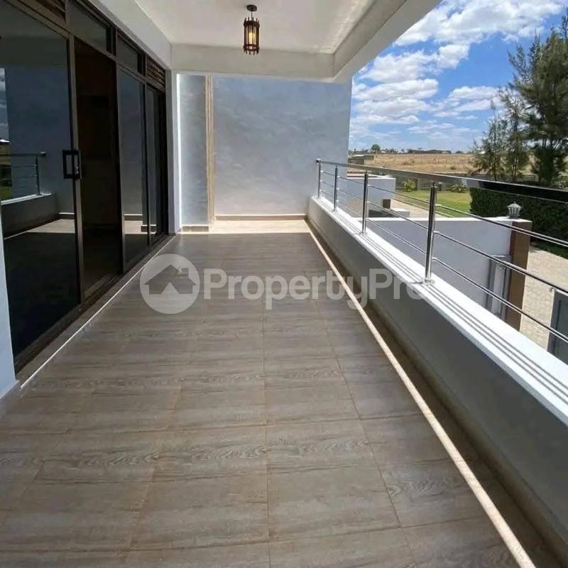 4 bedroom Houses for sale ATHI RIVER Kisaju Kitengela